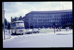 Fehrbelliner Platz 24.7.65.