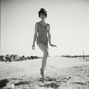 Modeaufnahme, Modell Sondra Peterson (Mademoiselle)