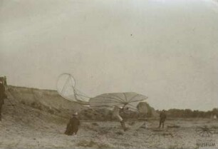 Fotografie: Otto Lilienthal landet