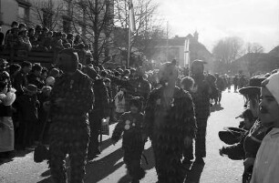 Freiburg: Freiburger Fasnet 1977 [Umzug, Narrenzunft]