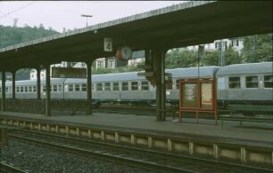 Dillenburg Bahnsteig Gleis 4 Zuganzeiger