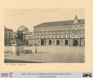 21.- Napoli - Palazzo Reale