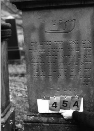 Grabstein 45A