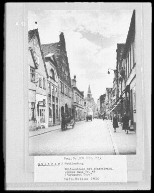Straße, Güstrow