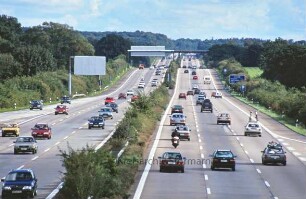 Bundesautobahn 1 bei Großhansdorf in Richtung Lübeck