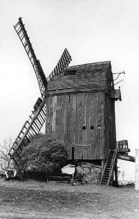 Wolmirstedt. Auerbachs Mühle, Bockmühle, Baujahr 1842