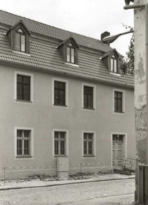 Belgern, Elbstraße 23. Wohnhaus (1801/1850). Straßenansicht