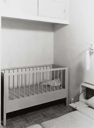 Kinderbett : Musterschlafzimmer (1962; Entwicklungsstelle Zeulenroda). Kinderbett