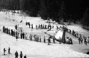 Feldberg: Schlange um den Skilift
