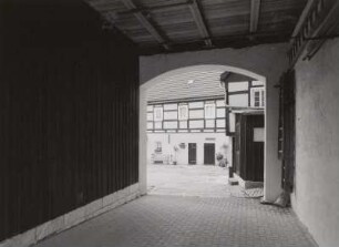 Bauernhof (ehem. Vierseithof) : Bauernhof (ehem. Vierseithof, 1. H. 19. Jh.). Wohnstallhaus