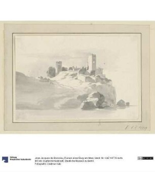 Ruinen einer Burg am Meer