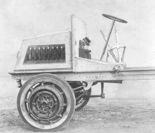 Elektrischer Lastwagen, Vorderradnabenmotor : Technikgeschichte | Elektrotechnik | Verbrauch elektrischer Energien | Gleislose Akkumulatorenfahrzeuge