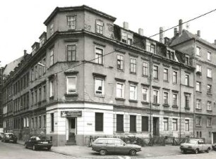 Dresden-Neustadt, Rudolfstraße 38/Ecke Conradstraße. Wohnhaus mit Laden (um 1885). Eckansicht