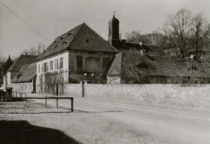 Dresden-Trachenberge, Döbelner Straße 108. Weingut "Wilder Mann". Straßenansicht