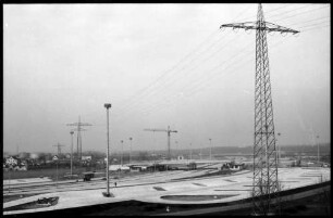 Weil: Neubau Zollstelle, von der Bahnbrücke