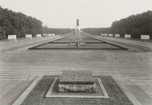 Sowjetisches Ehrenmal