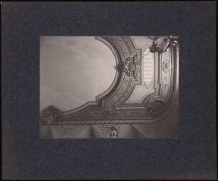 Fürstliches Hoftheater mit Konzertsaal, Gera: Details im Konzertsaal