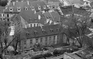 Palais Pálffy & Haus Nr. 158