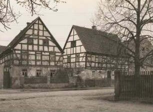 Niederrödern. Fachwerkhäuser gegenüber der Unteren Mühle