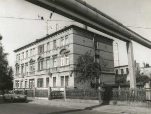 Dresden-Kaditz, Rankestraße 80/78. Wohnhaus (um 1900)