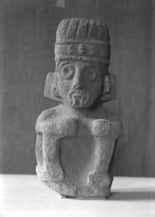 Steinfigur des Regengottes Tlaloc