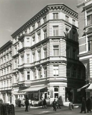 Halle (Saale), Leipziger Straße 33. Wohn-und Geschäftshaus (1892)