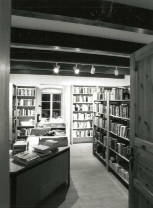 Borsdorf. Gemeindebibliothek, Leipziger Straße 5. Ausleihe und Lesesaal
