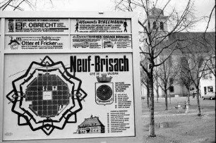 Neu Breisach, Neuf Brisach: Stadtplantafel mit Kirche