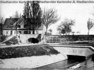 Beichel, Friedrich. Dienstwohngebäude beim Abwasser-Klärwerk Neureut