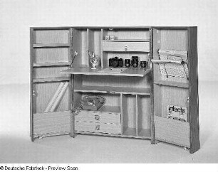 Schreibschrank