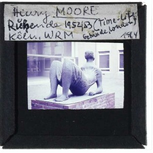 Moore, Draped Reclining Figure (1952, Serie)