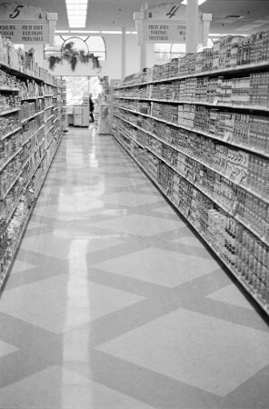 Im Supermarkt, Los Angeles County