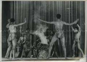 Gastspiel der schwarzafrikanischen Balletttruppe "Les Ballets Nègres" von Berto Pasuka in Düsseldorf