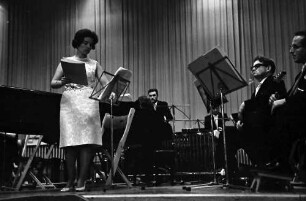 Donaueschingen: Donaueschinger Musiktage; Stadthalle; Pierre Boulez-Konzert; Pli selon pli; Portrait de Mallarmé mit Eva Maria Rogner