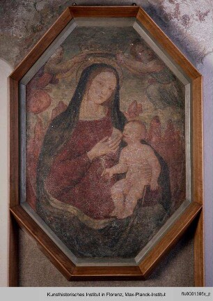 Madonna lactans