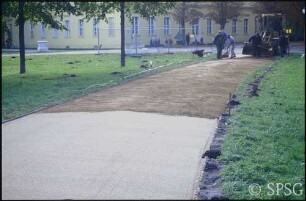 Potsdam, Park Sanssouci, Sanierung des Wiesenwegs Sanssouci.