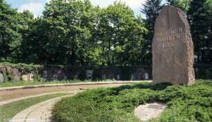 Städtischer Zentralfriedhof mit Hauptwegesystem und Gedenkstätte der Sozialisten; Berlin, Lichtenberg