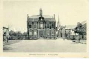 Rathausplatz von Amagne in Frankreich