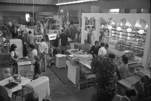 Fachausstellung "BÄKOFA 73" in der Durlacher Festhalle