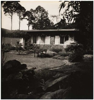 Garten Niemczyk, Potsdam-Nedlitz: Blick von Pflanzung zum Haus