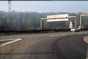 Einfahrt West