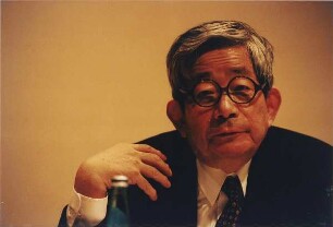 Oe Kenzaburo