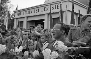 Plauen im Vogtland. Festliche Einweihung des "Stalin-Pavillons".