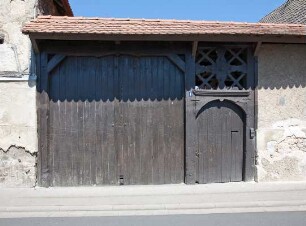 Hüttenberger Tor; Linden, Kreuzgasse 4