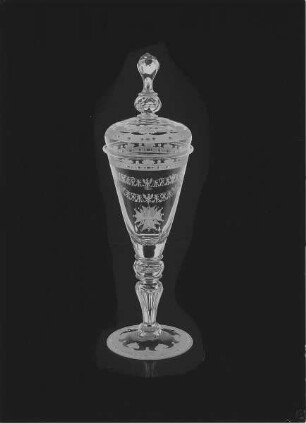 Deckelpokal (mit polnischem Weißen Adlerorden) aus Schloß Moritzburg