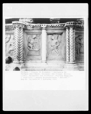 Fontana Maggiore — Der Monat September