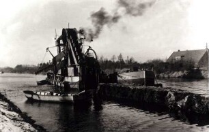 Eimerkettenbagger "Hanseat" am Küstenkanal
