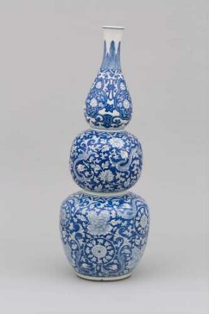 Dreifach gebauchte Kürbisvase (sanjie huluping 三节葫芦瓶)