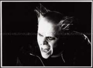 Sänger von "The Prodigy" beim Konzert (Sonderthema: Musik im Sucher)