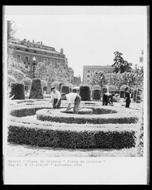 Plaza de Oriente